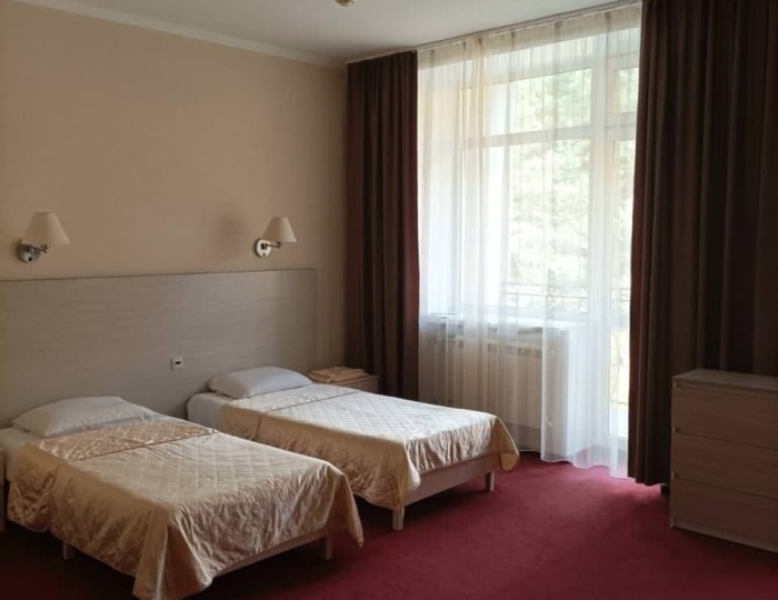 Номер стандарт с 4 односпальными кроватями - Санаторий «Ласточка» Тюмень